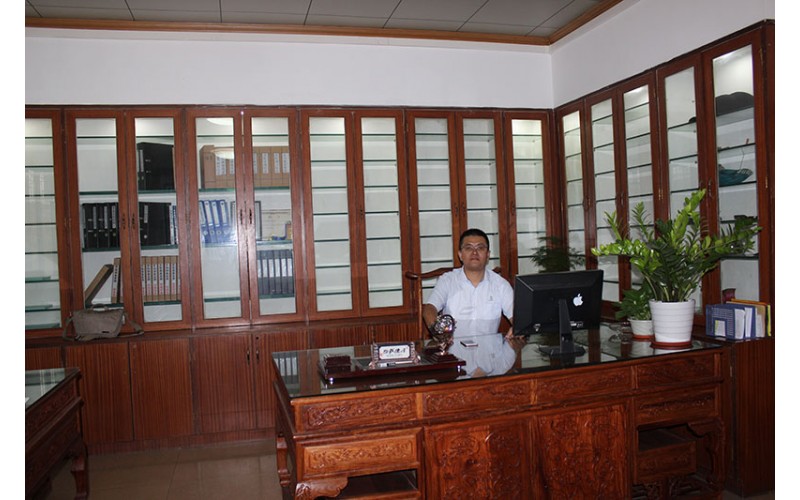 Administrative deputy general manager xingwei 